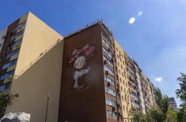 Відновлення легендарного муралу за мотивами Євгенії Гапчинської