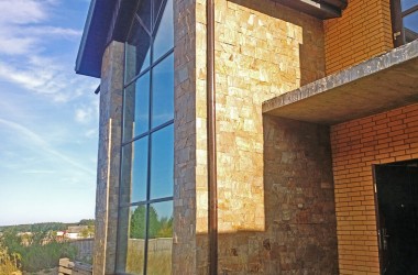 Лак фасадный Element Aquastone для защиты природного камня при облицовке фасада