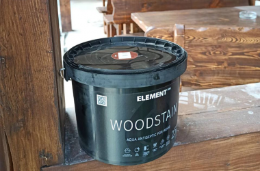 Як і чим захистити деревину від вологи, гниття та шкідників?