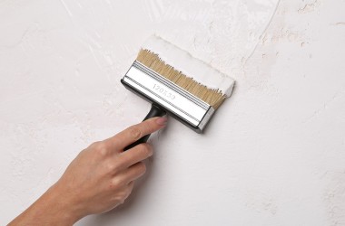 Декоративная штукатурка из шпаклевки с эффектом «мятой кожи» - техника исполнения и материалы